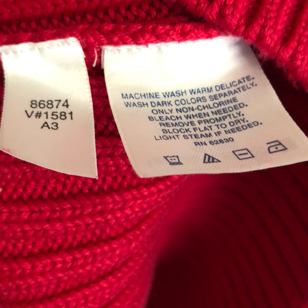Lands’ End Sweater. - Picture 3 of 4